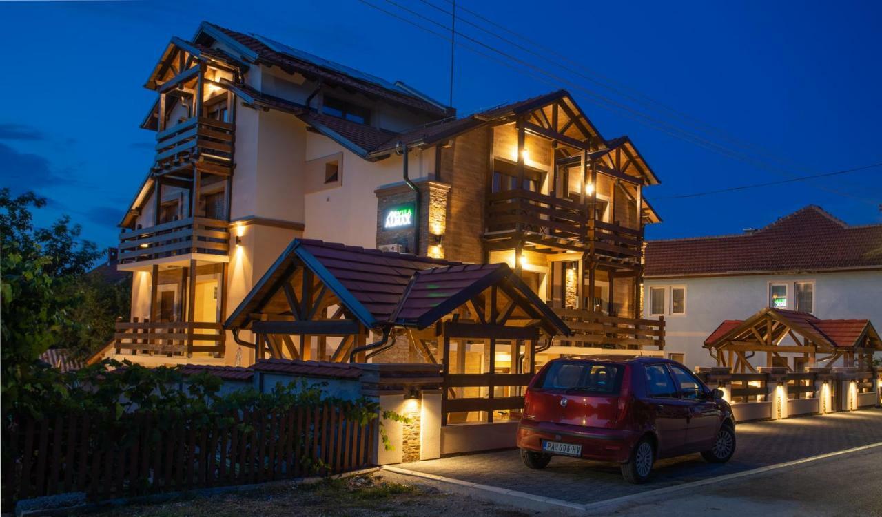 Vila Almax Soko Banja Bagian luar foto